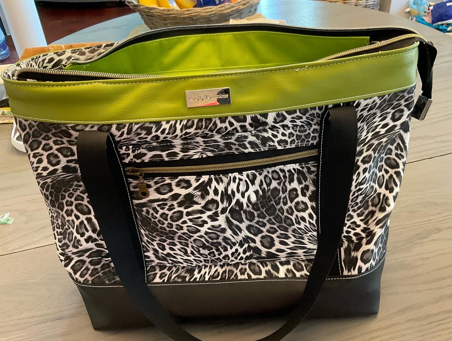 Felicity Tote image 3