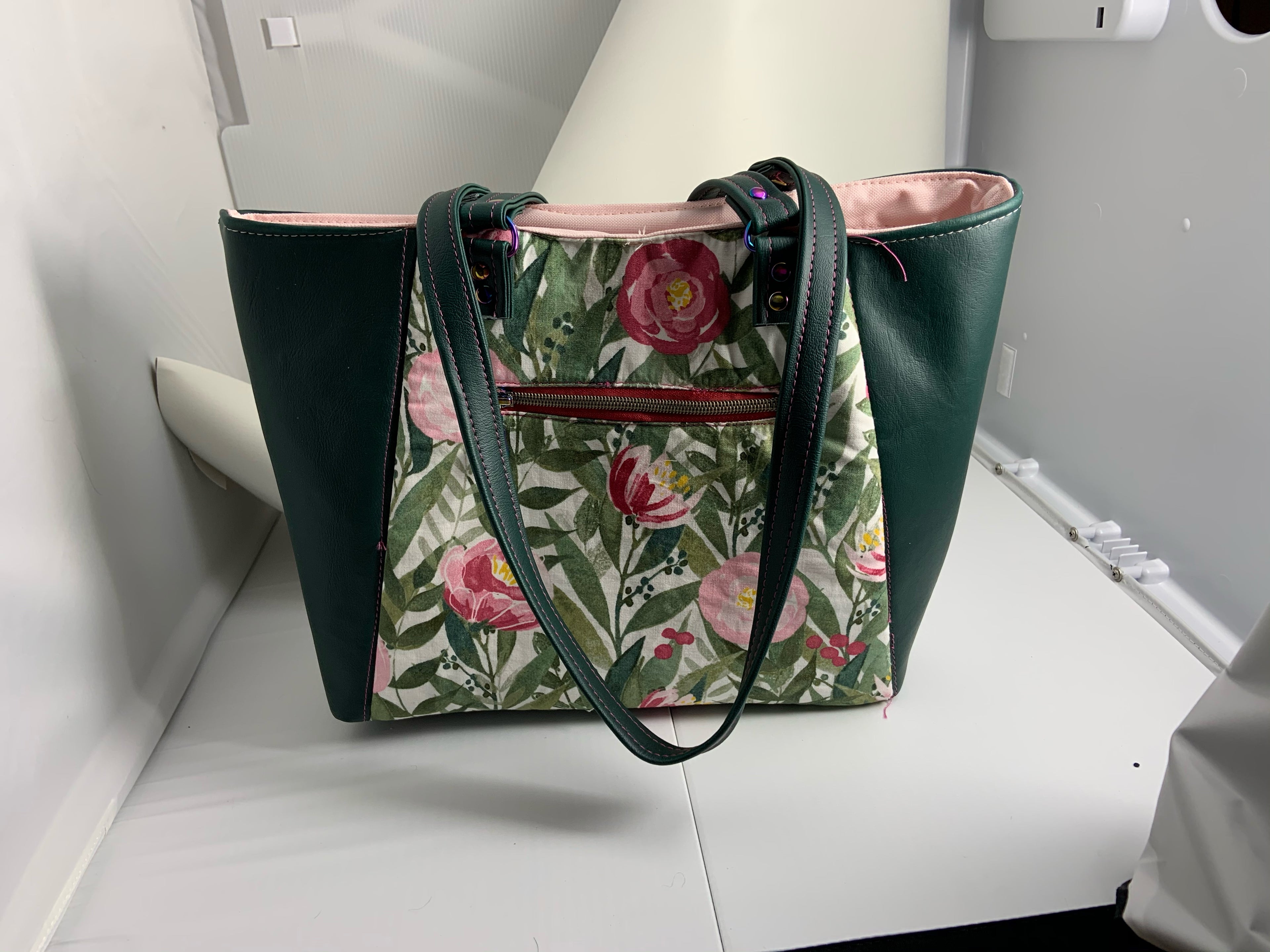 The Everyday Tote image 1