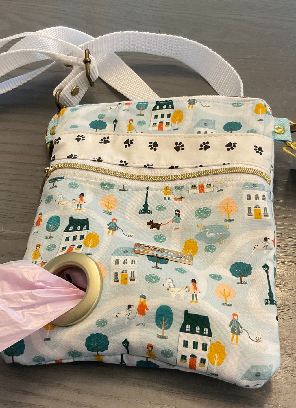 Dog Walking Crossbody Bag image 3