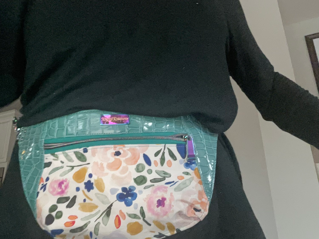 The Dayna Fannypack image 3